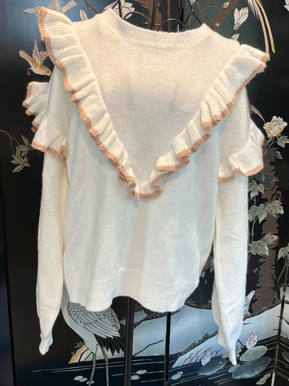 NWT Fate Cream Ruffle Knit Pullover Sweater Tan Contrast Trim Size Large